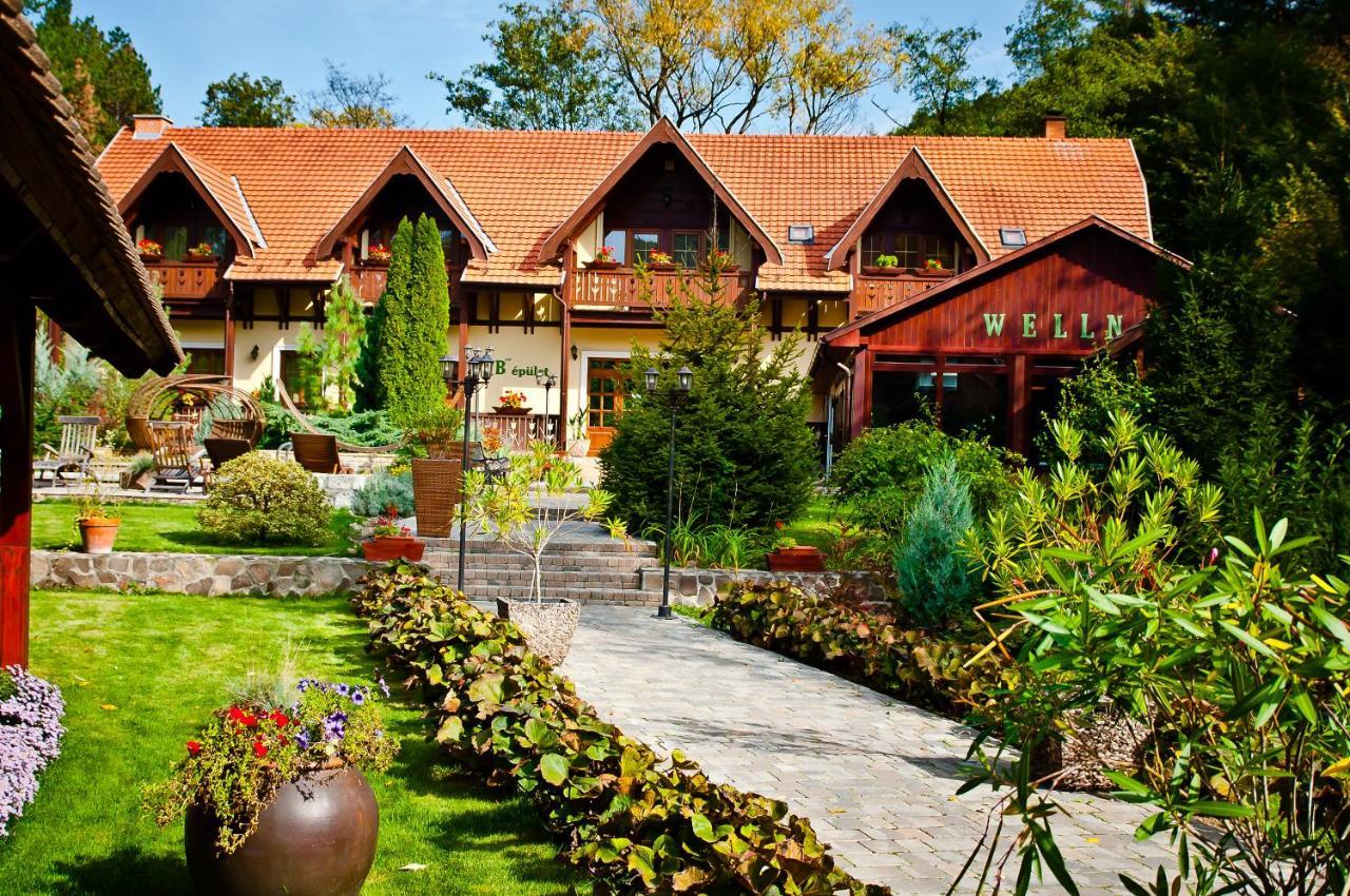Aranygombos Fogado Hotel Telkibanya Bagian luar foto