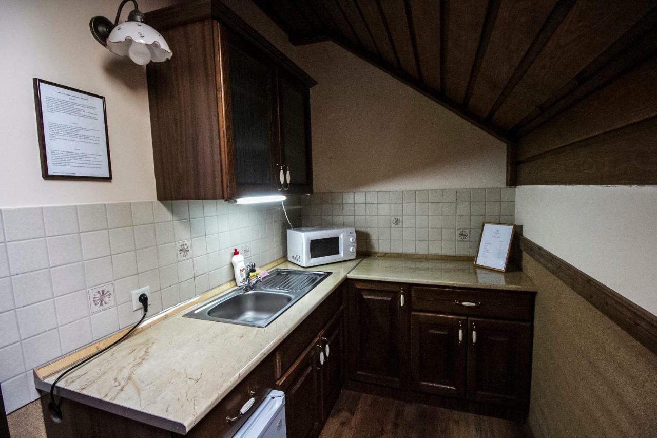 Aranygombos Fogado Hotel Telkibanya Bagian luar foto