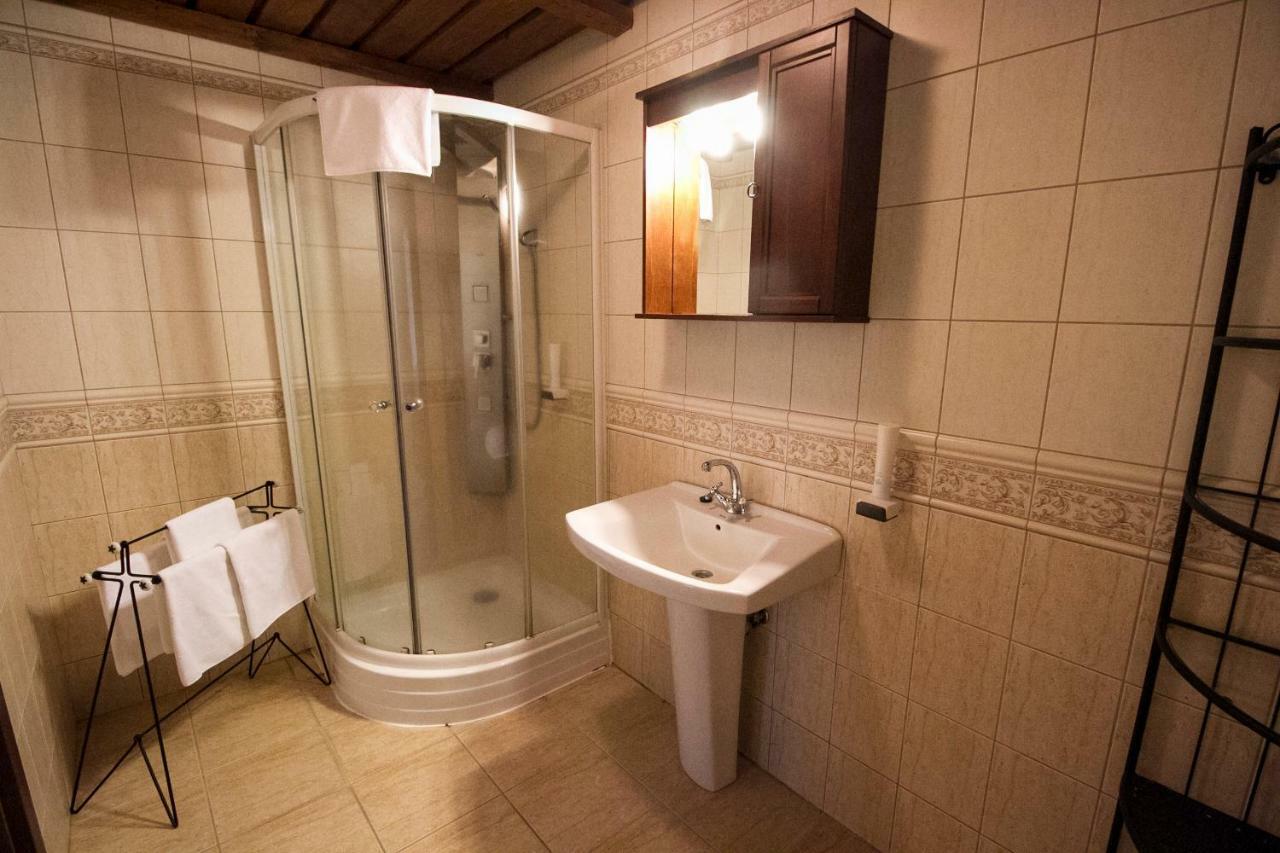 Aranygombos Fogado Hotel Telkibanya Bagian luar foto